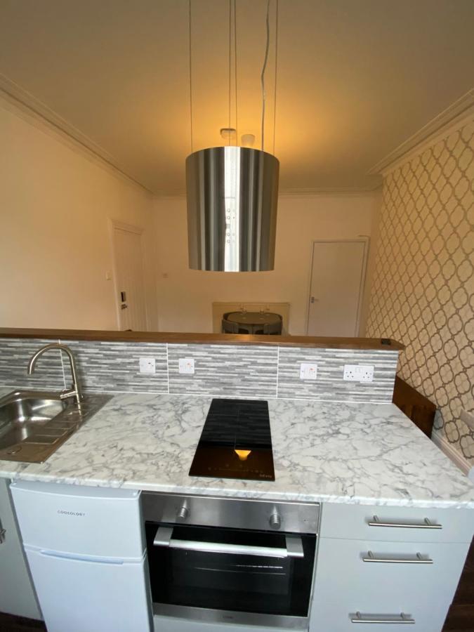 The Walnut Suite Lovely One Bedroom Flat In Stoke. Plymouth Exterior photo