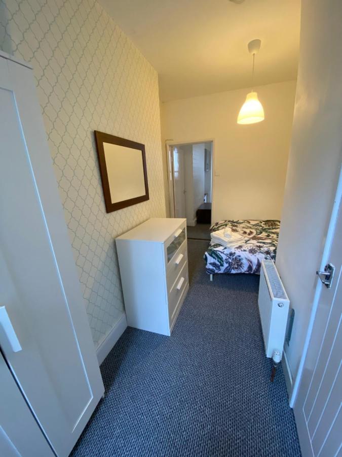 The Walnut Suite Lovely One Bedroom Flat In Stoke. Plymouth Exterior photo